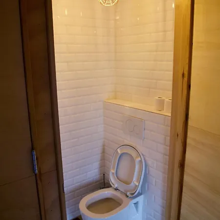 Basecamp Tiny House Village Feriehus